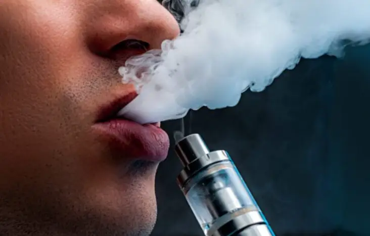 New study links e-cigs to lung cancer